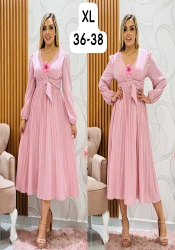 Vestido  largo color Palo de rosa  talla Extragrande  estilo Tableado