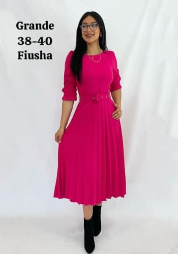 Vestido  largo color Fiusha  talla Extragrande  estilo Tableado